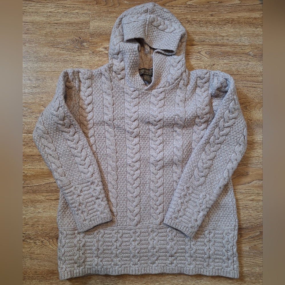 Merino Wool Cozy Cable Knit Hooded Sweater in Beige - M